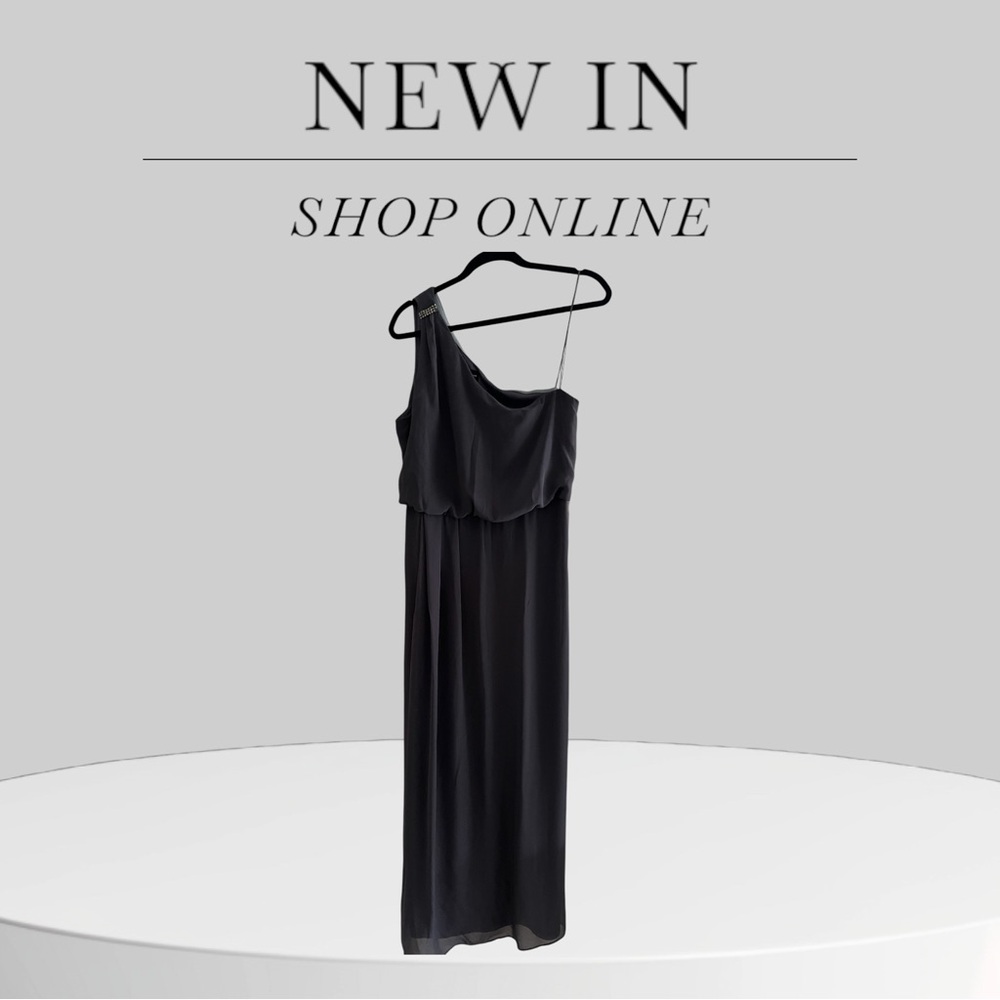 Adrianna Papell my shoulder evening gown, size 14 Side Slit